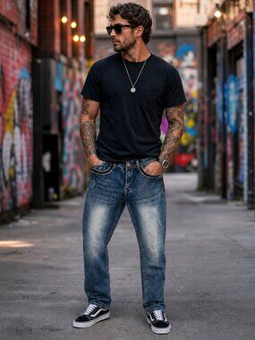 Smash Men’s Straight‑Fit Jeans – Medium Blue Fade with Embroidered Back Pockets